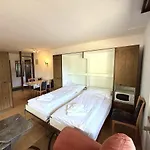 Royal 51 * Leukerbad